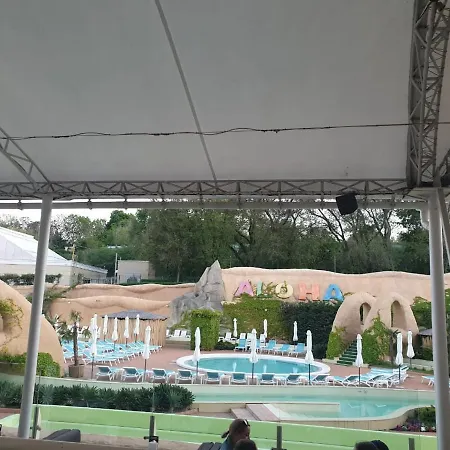 Apartment Comfortable Near The Sea .