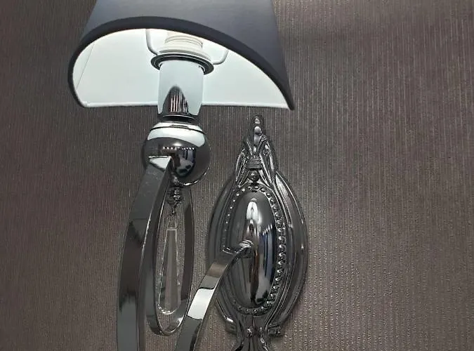 Comfortable Near The Sea .